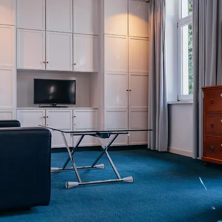 Benther Berg Hotel 3*